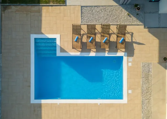 Beautiful Aria 빌라 Crno